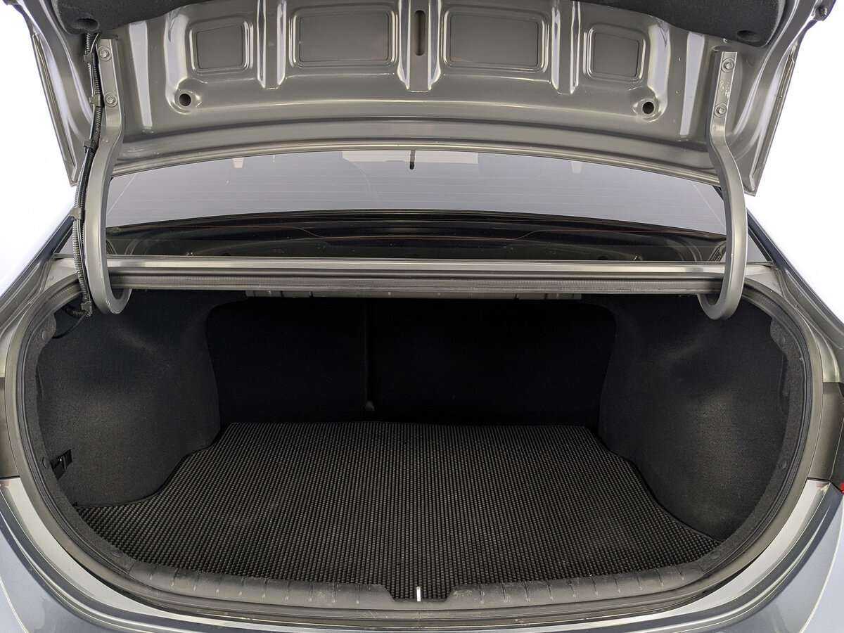 Hyundai Solaris, 2018 - Фото №9