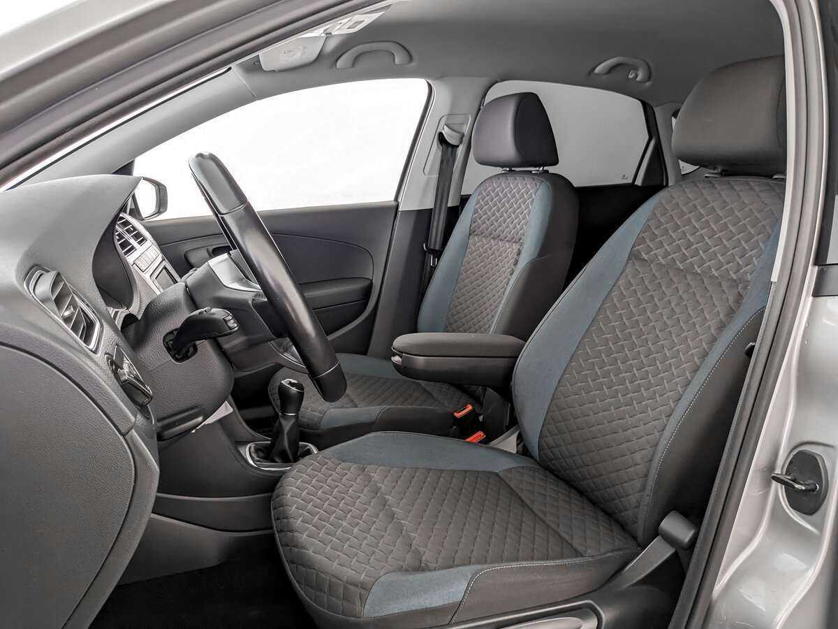 Volkswagen Polo, 2019 - Фото №18