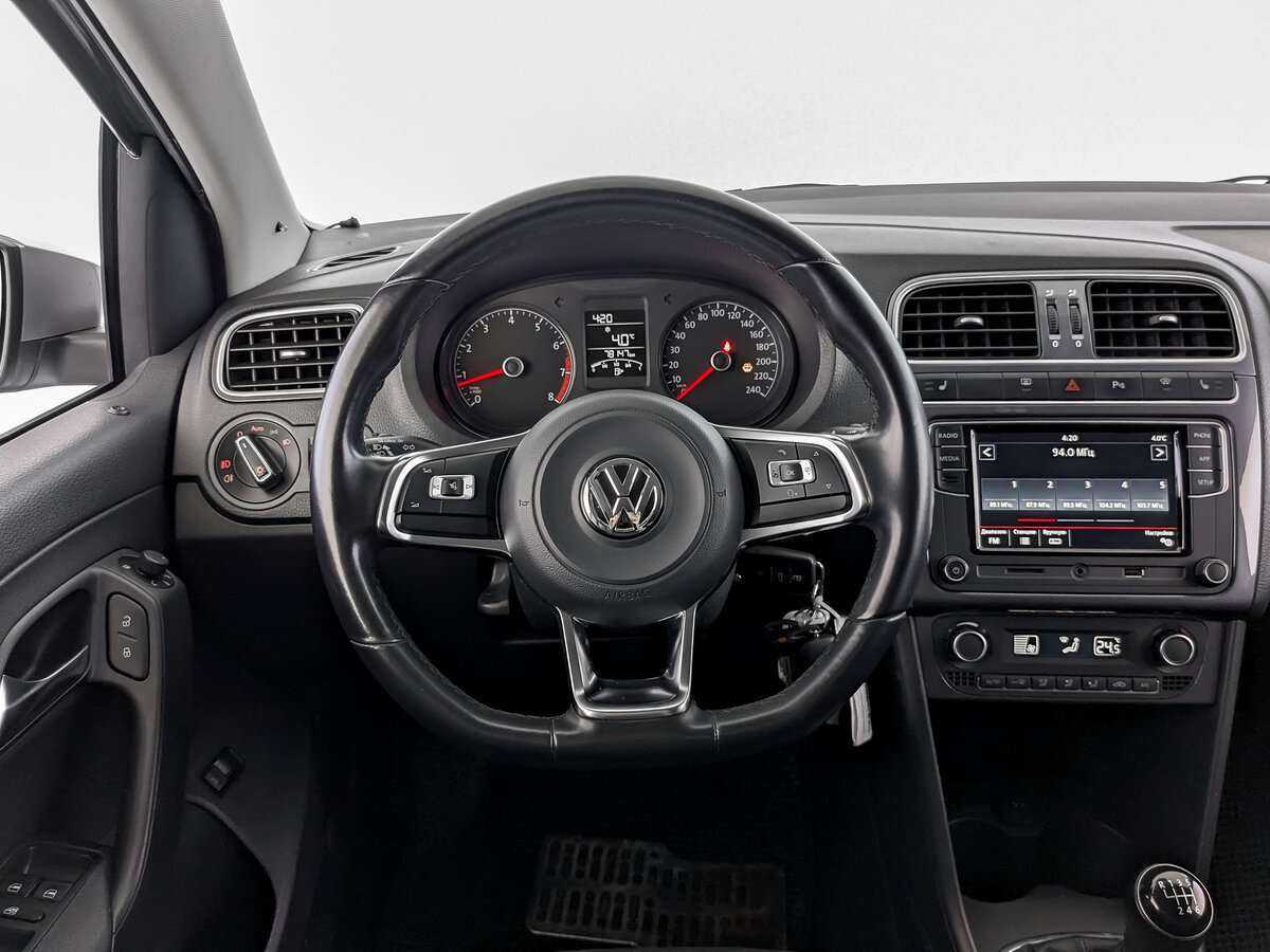 Volkswagen Polo, 2019 - Фото №19