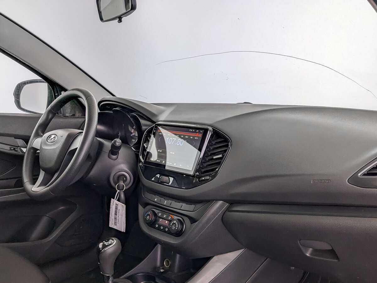 Lada (ВАЗ) Vesta, 2018 - Фото №8