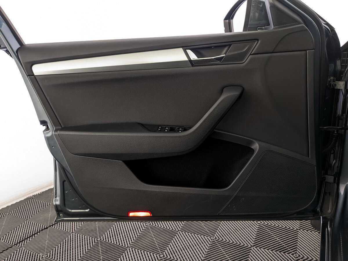 Skoda Superb, 2019 - Фото №14