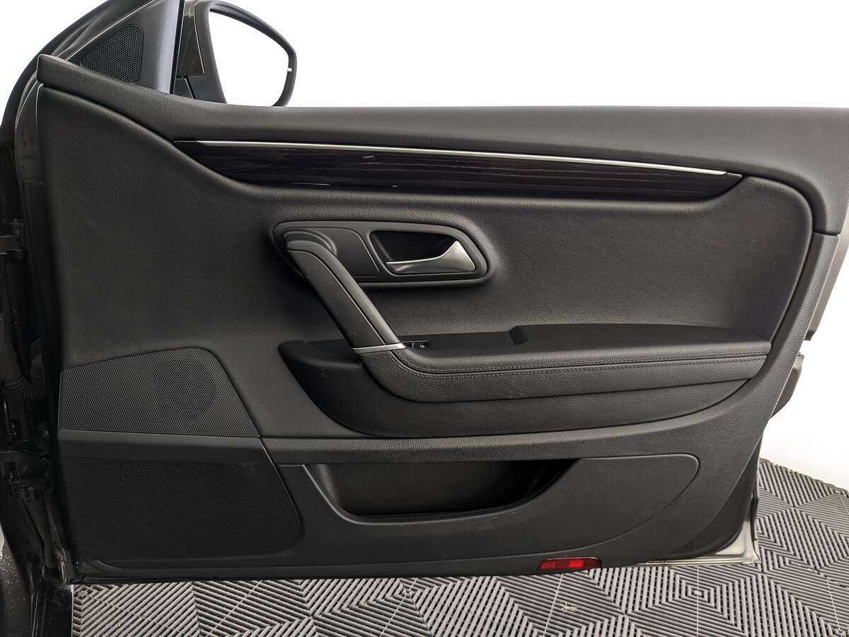 Volkswagen Passat CC, 2012 - Фото №21