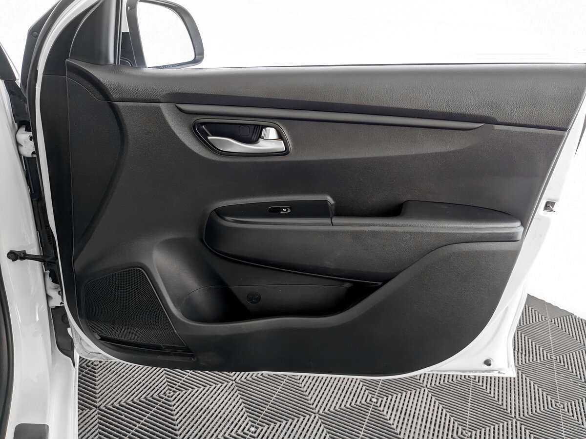 Kia Rio, 2020 - Фото №18