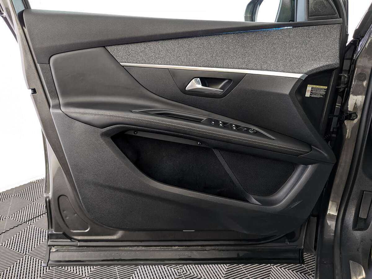 Peugeot 3008, 2018 - Фото №13