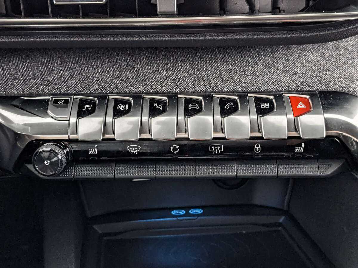 Peugeot 3008, 2018 - Фото №21