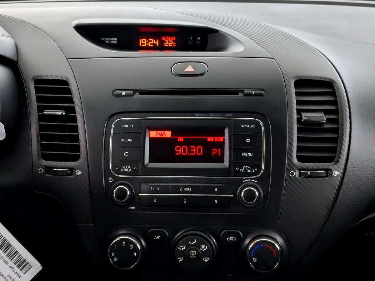 Kia Cerato, 2015 - Фото №12