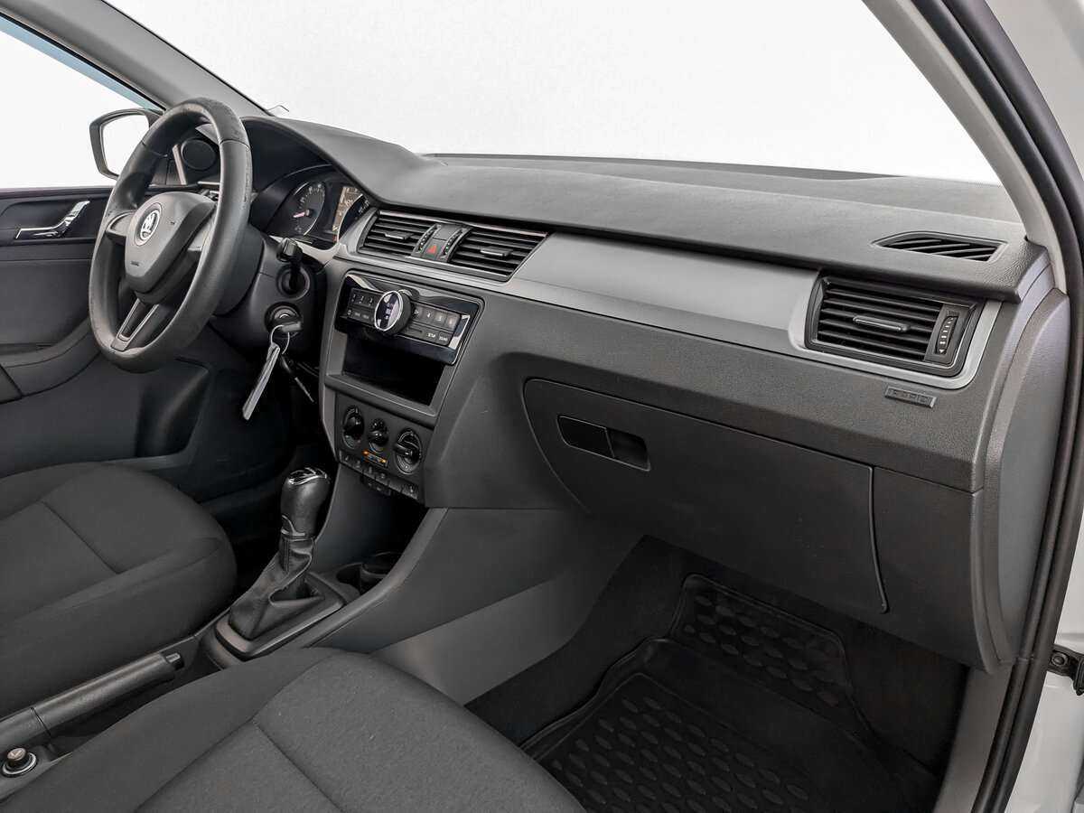 Skoda Rapid, 2017 - Фото №9