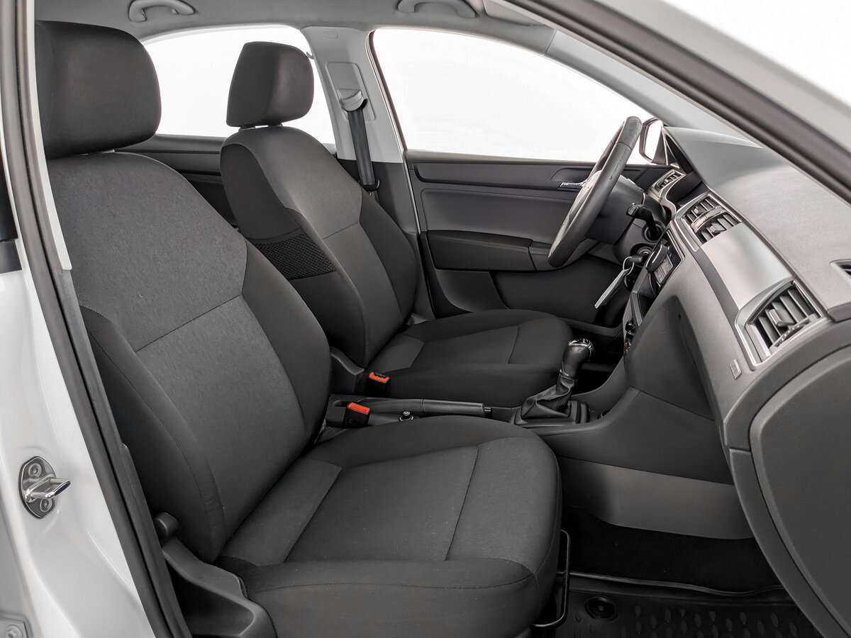 Skoda Rapid, 2017 - Фото №20