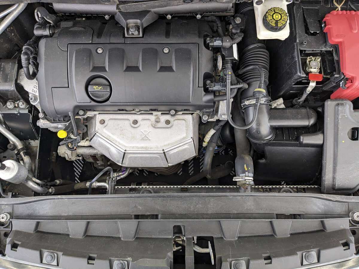 Peugeot 408, 2013 - Фото №8