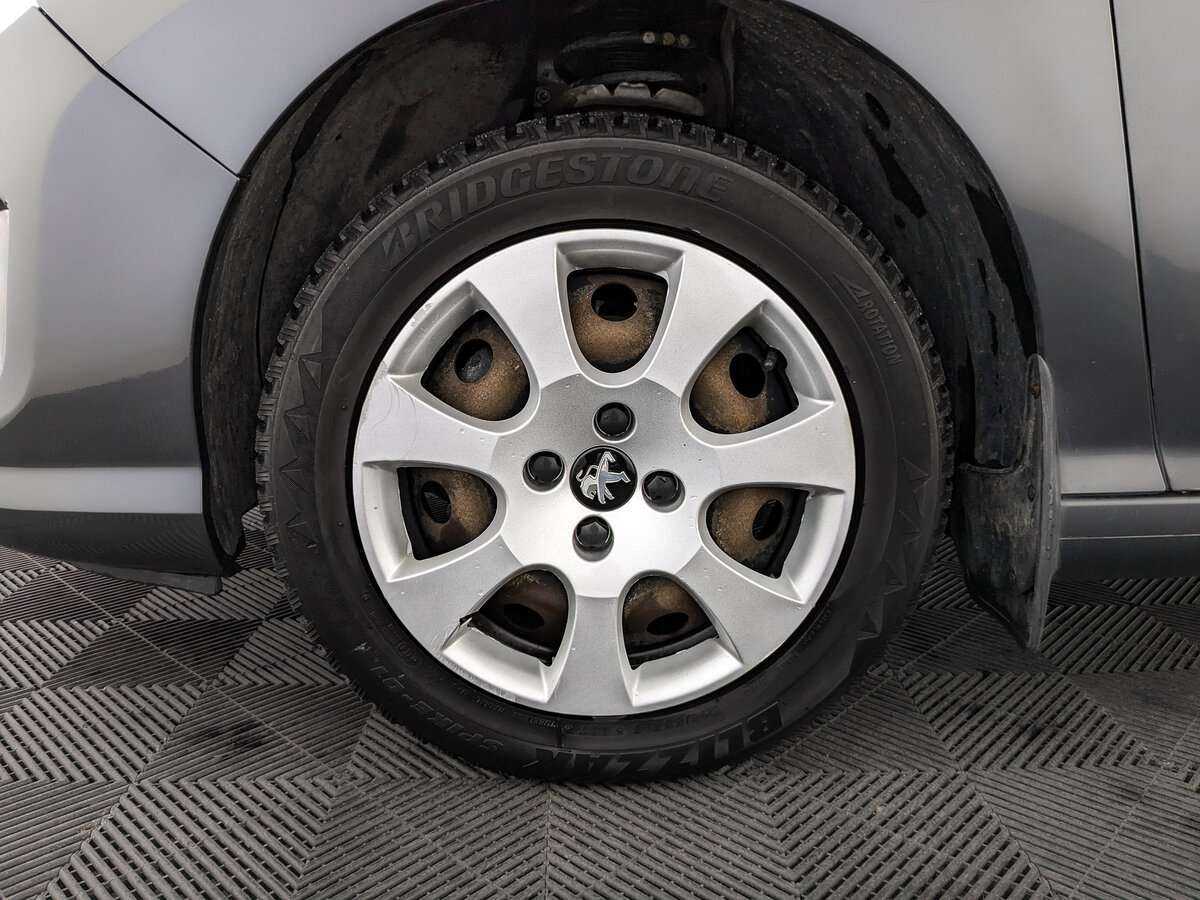 Peugeot 408, 2013 - Фото №11