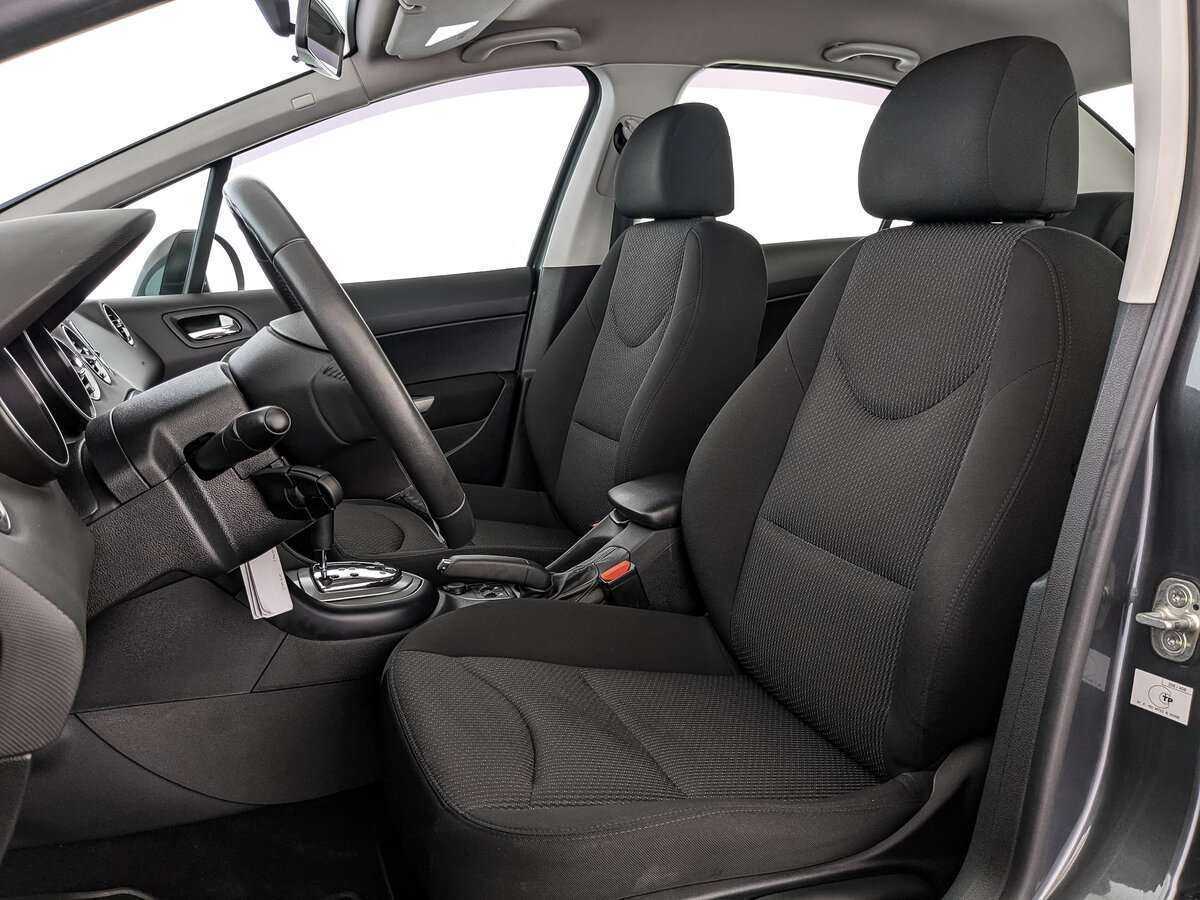 Peugeot 408, 2013 - Фото №19