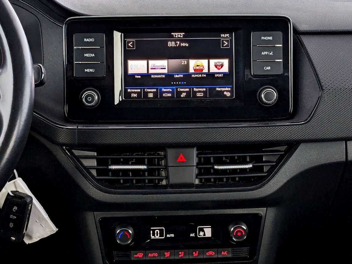 Volkswagen Polo, 2020 - Фото №14