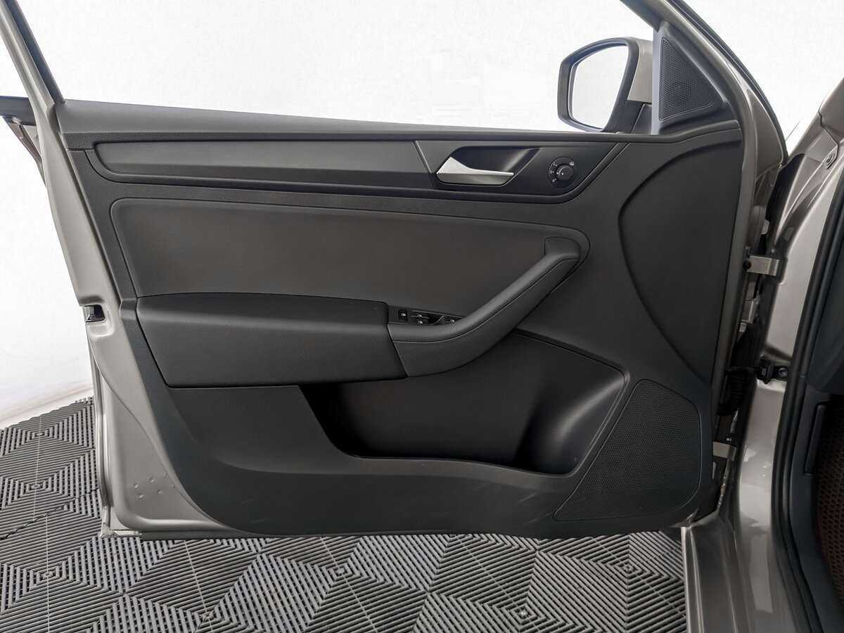 Volkswagen Polo, 2020 - Фото №17