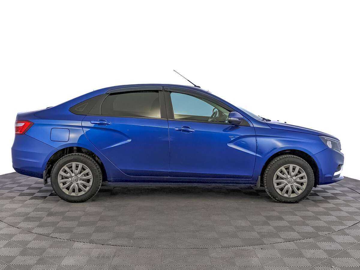 Lada (ВАЗ) Vesta, 2022 - Фото №3