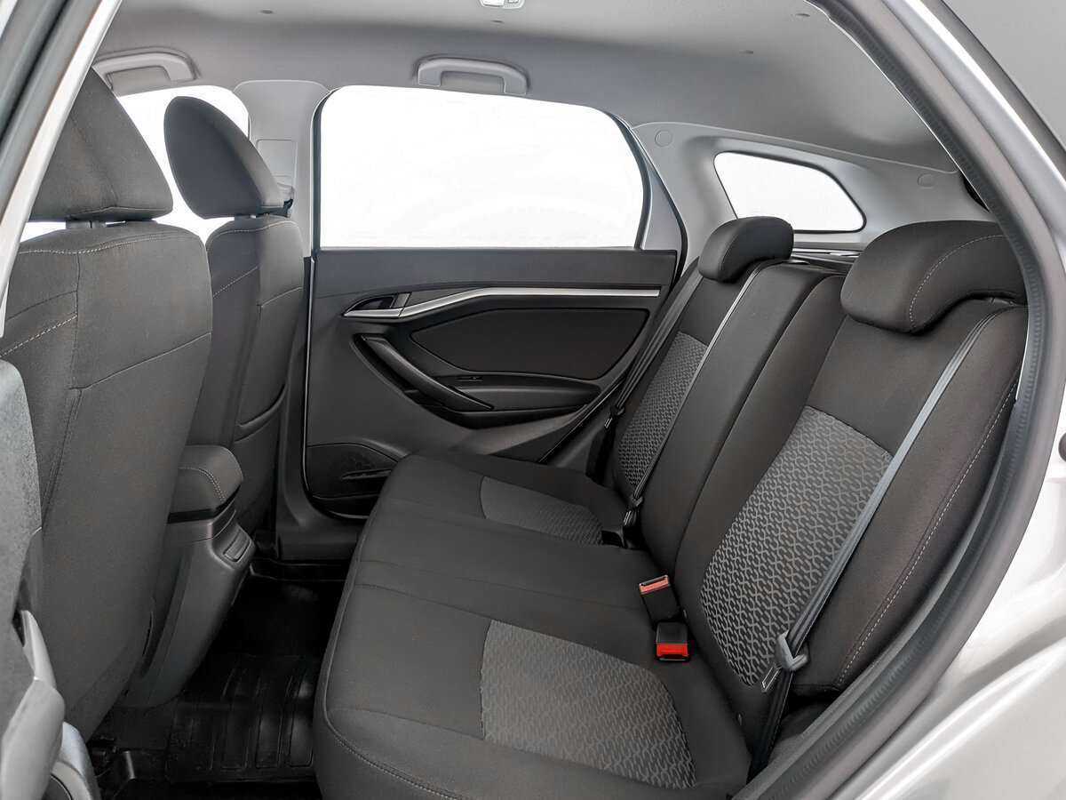 Lada (ВАЗ) Vesta SW, 2021 - Фото №9