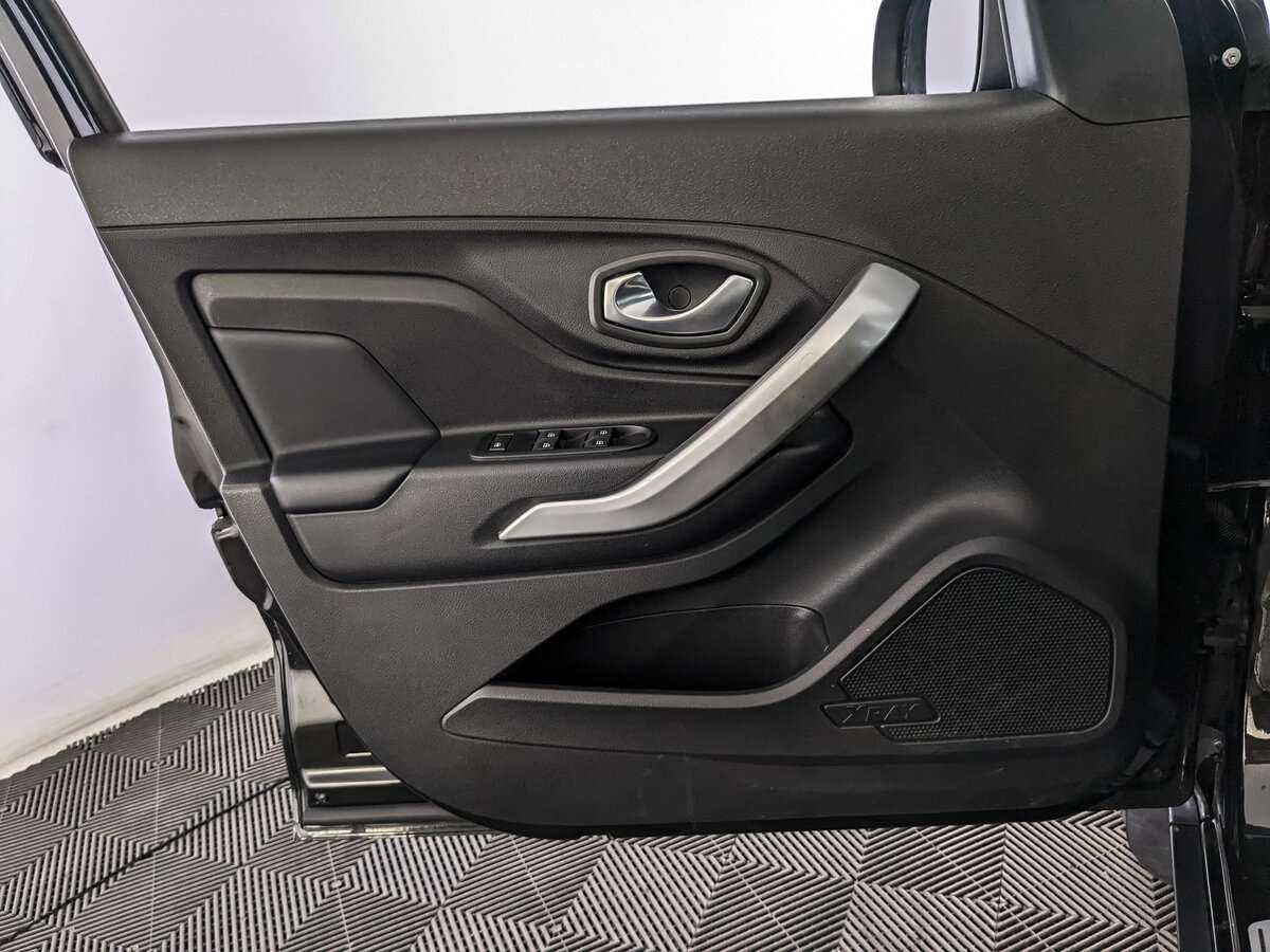 Lada (ВАЗ) XRAY Cross, 2021 - Фото №14