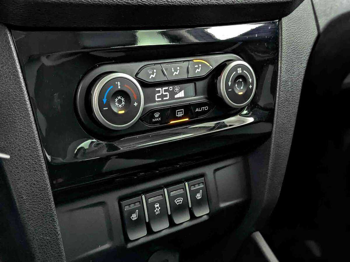 Lada (ВАЗ) XRAY Cross, 2021 - Фото №16