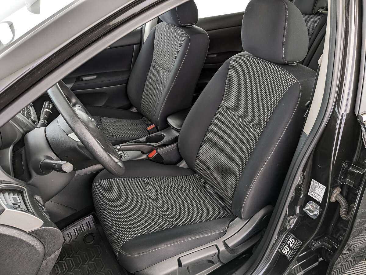 Nissan Tiida, 2015 - Фото №15