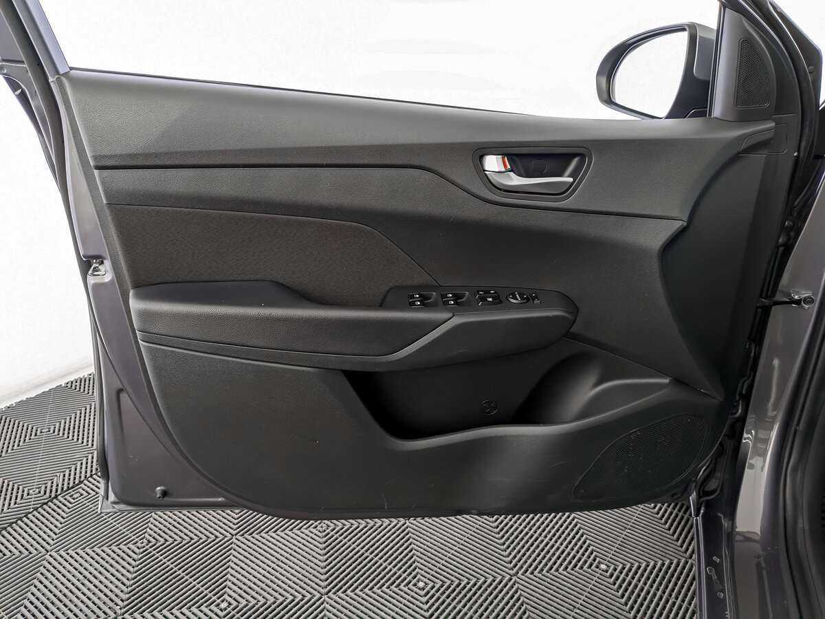 Hyundai Solaris, 2022 - Фото №13