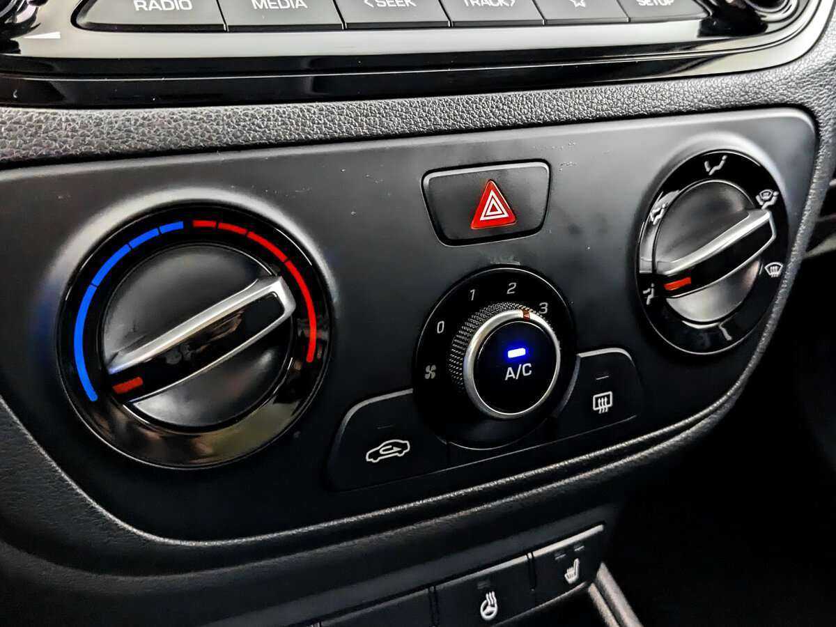 Hyundai Solaris, 2022 - Фото №19