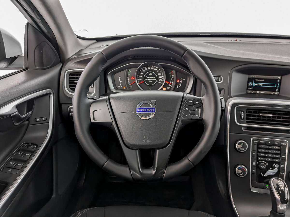 Volvo S60, 2015 - Фото №16