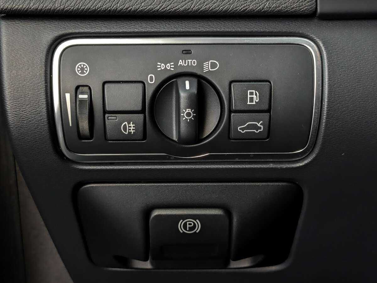 Volvo S60, 2015 - Фото №22