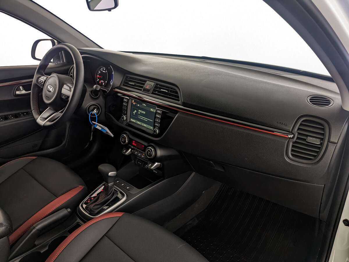 Kia Rio X-Line, 2020 - Фото №8