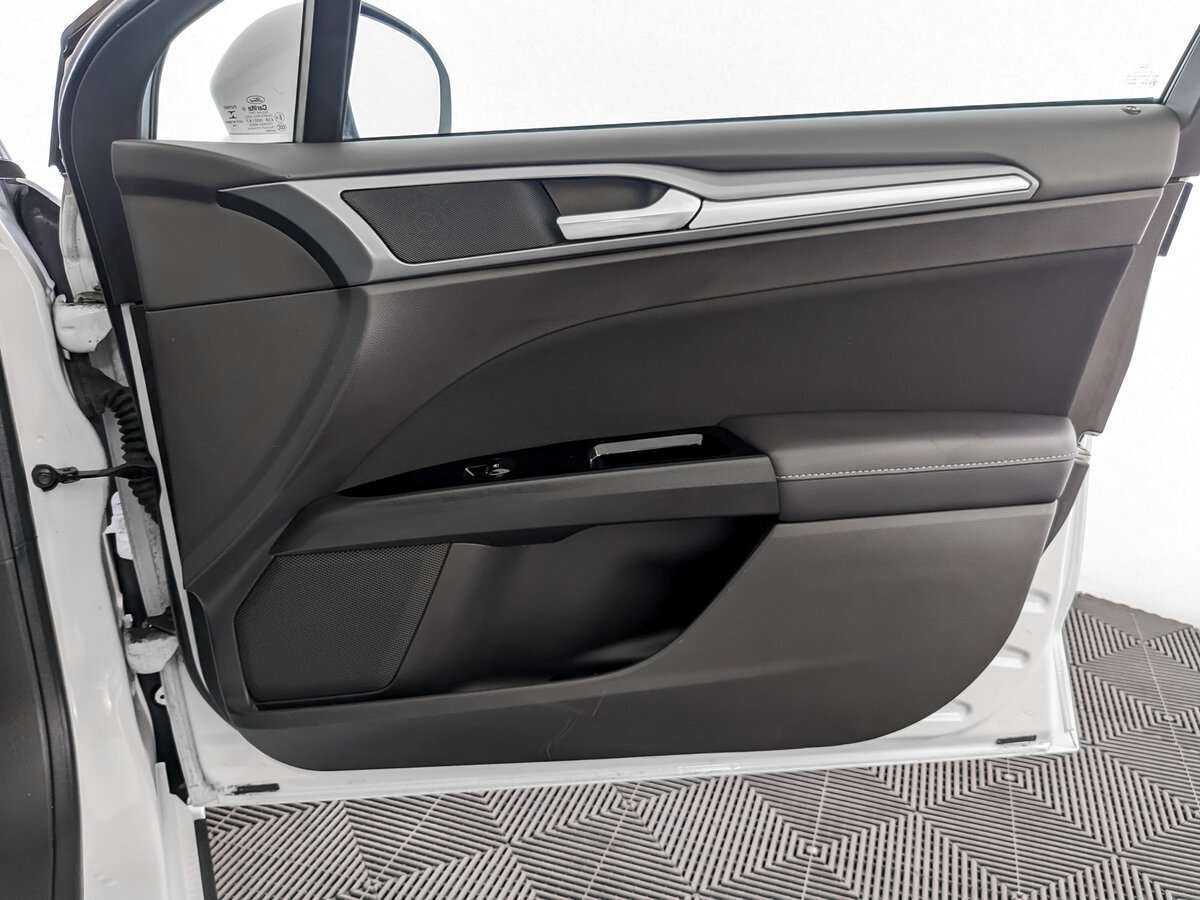 Ford Mondeo, 2017 - Фото №19