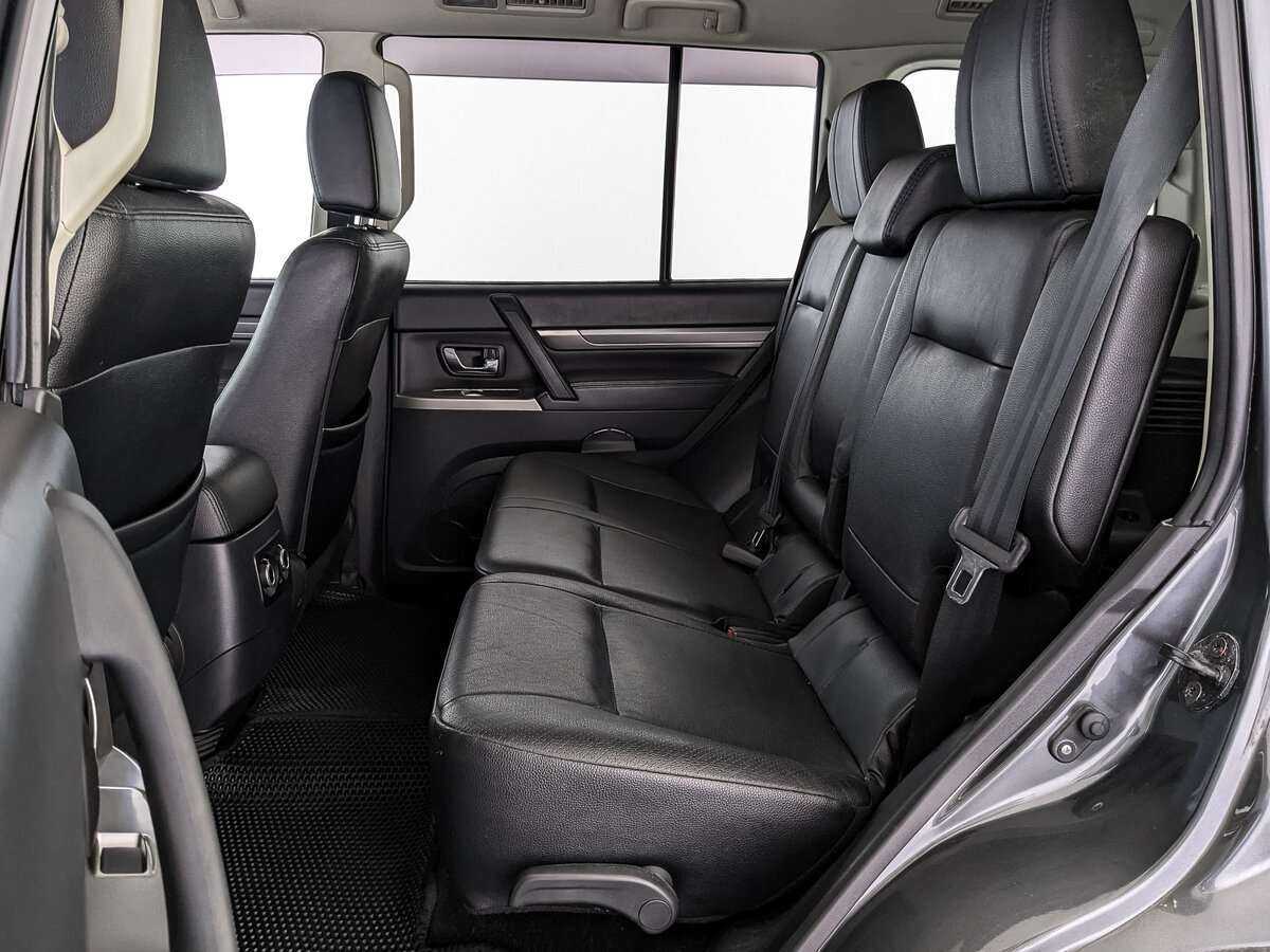 Mitsubishi Pajero, 2013 - Фото №17