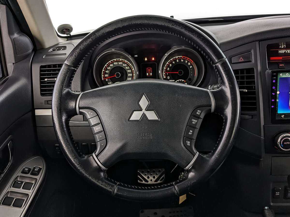 Mitsubishi Pajero, 2013 - Фото №21