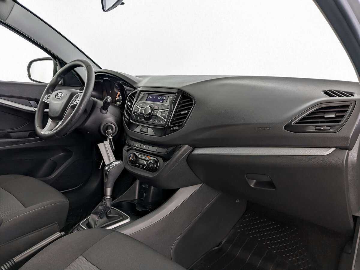 Lada (ВАЗ) Vesta SW, 2022 - Фото №8