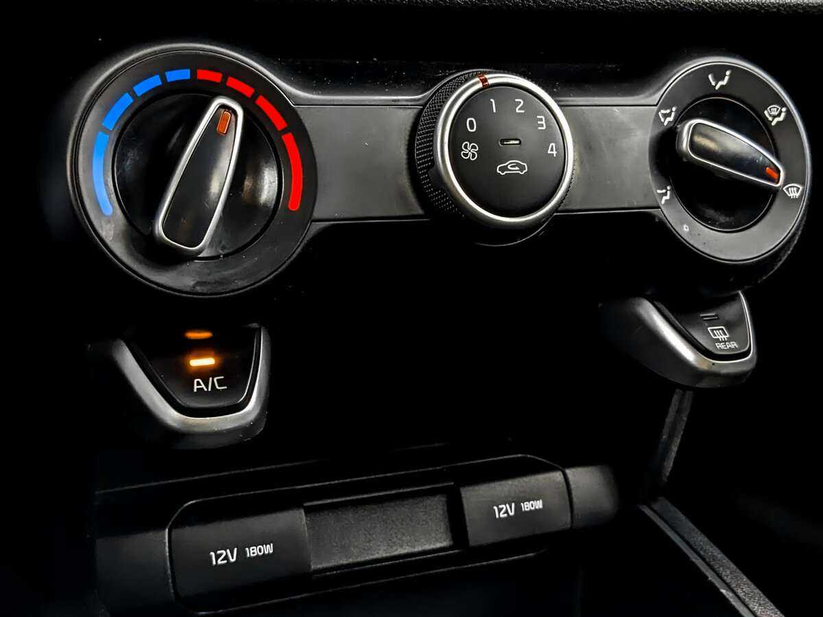 Kia Rio, 2021 - Фото №24