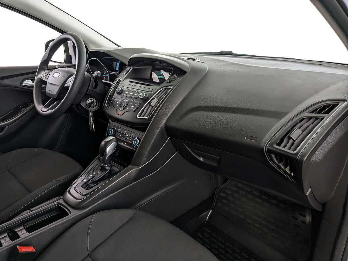 Ford Focus, 2018 - Фото №8