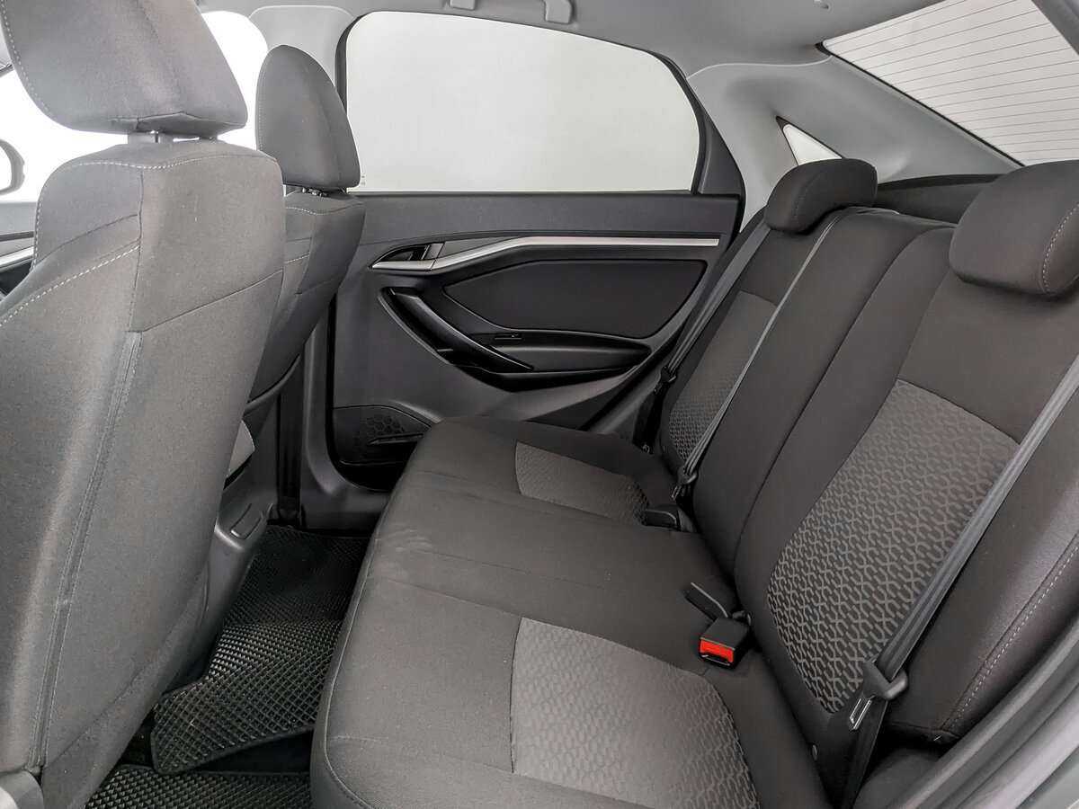 Lada (ВАЗ) Vesta, 2021 - Фото №9