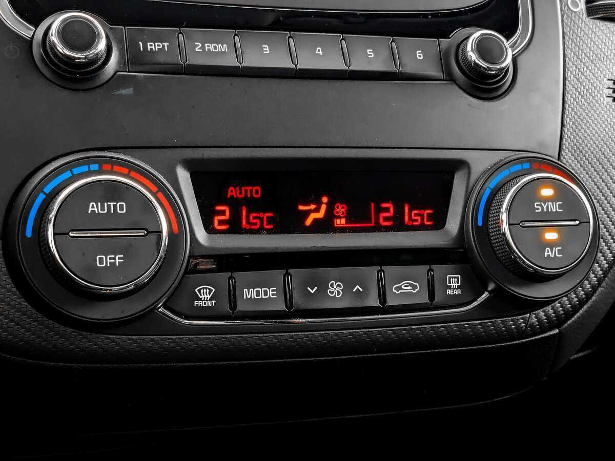 Kia Cerato, 2019 - Фото №20