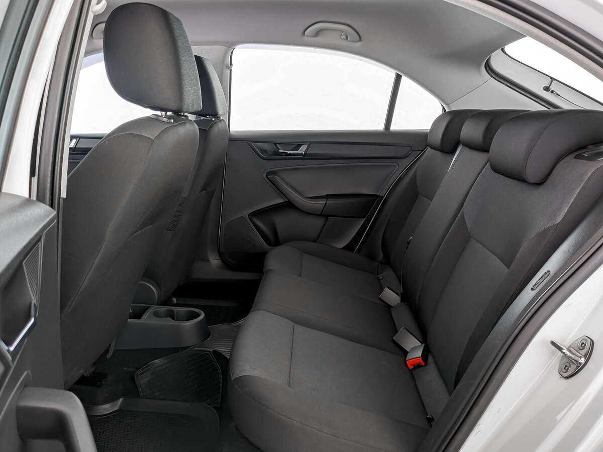 Skoda Rapid, 2017 - Фото №9