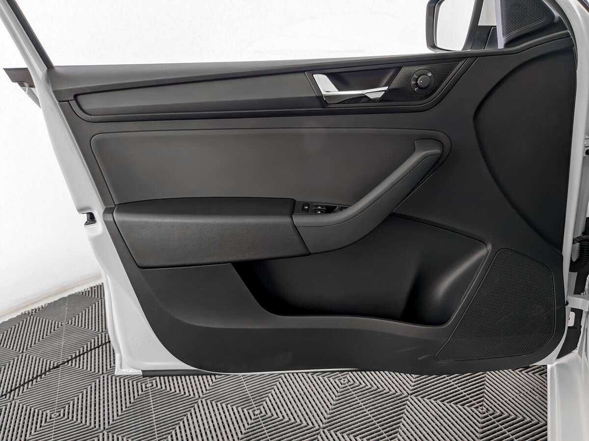Skoda Rapid, 2017 - Фото №14