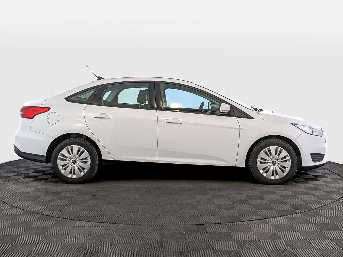 Ford Focus, 2018 - Фото №3