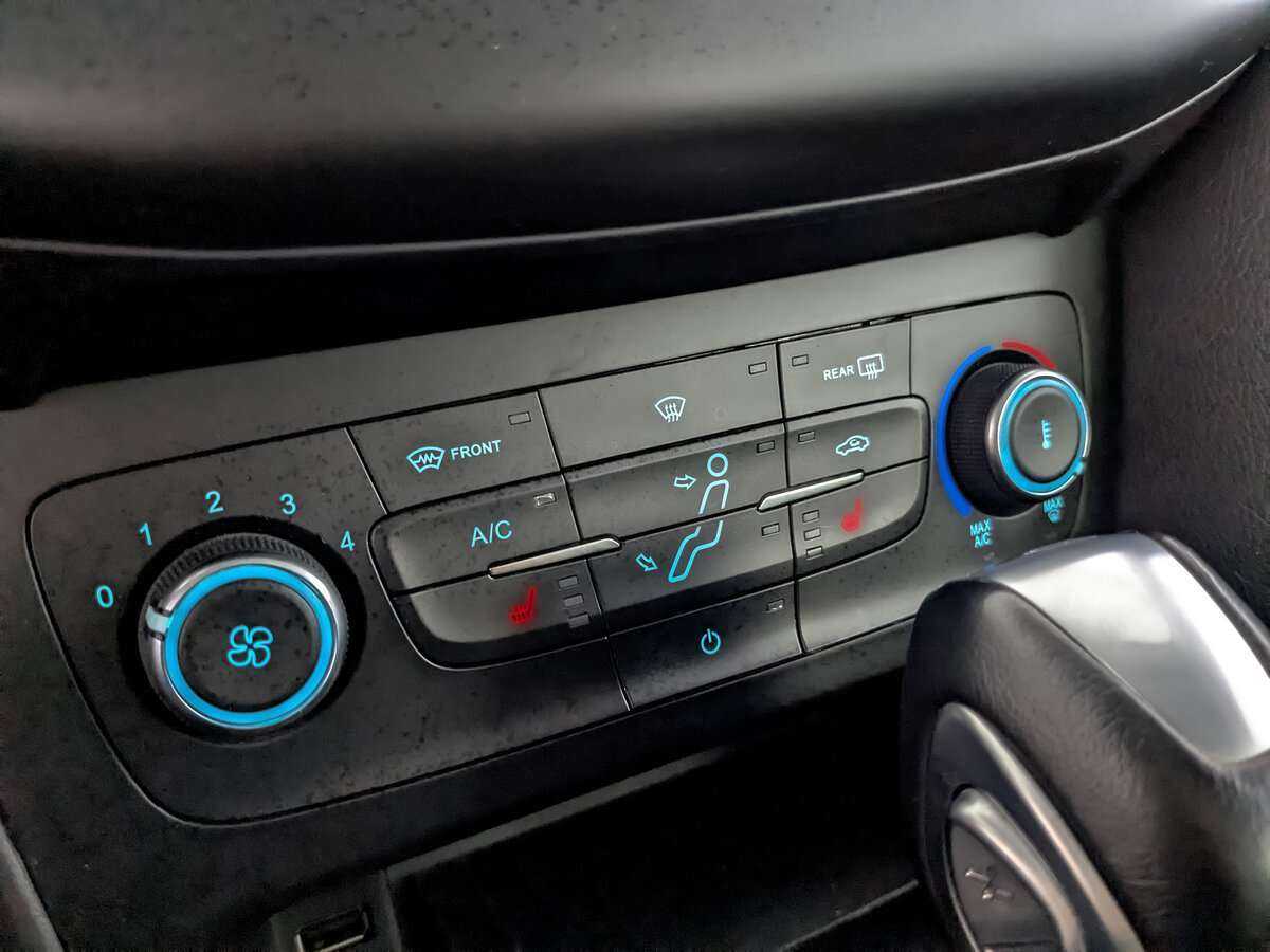 Ford Focus, 2018 - Фото №16