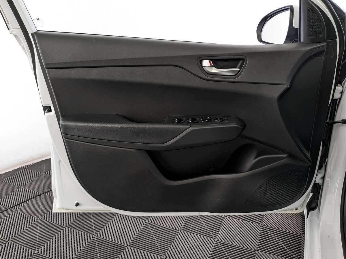 Hyundai Solaris, 2020 - Фото №18