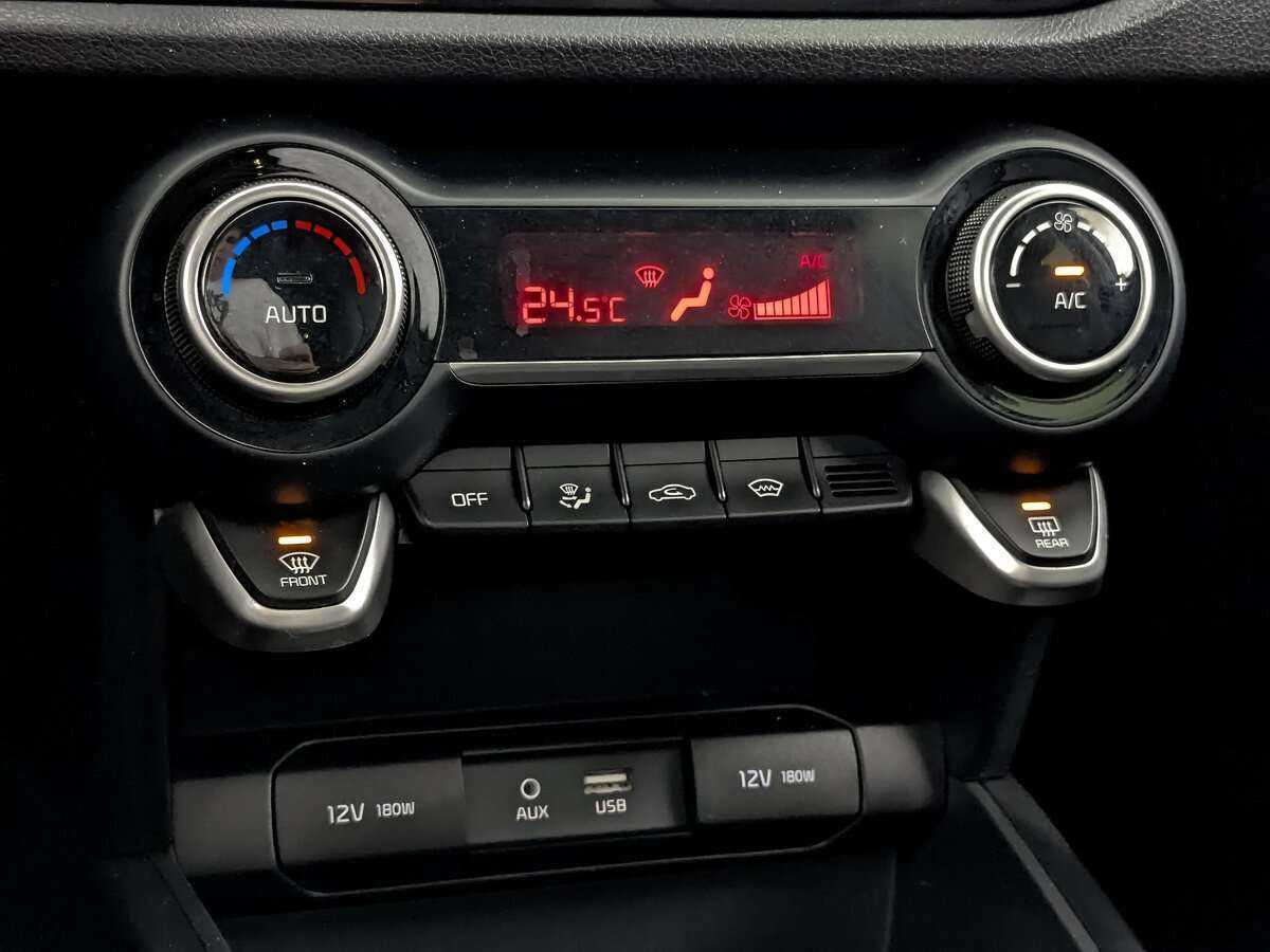 Kia Rio, 2020 - Фото №16