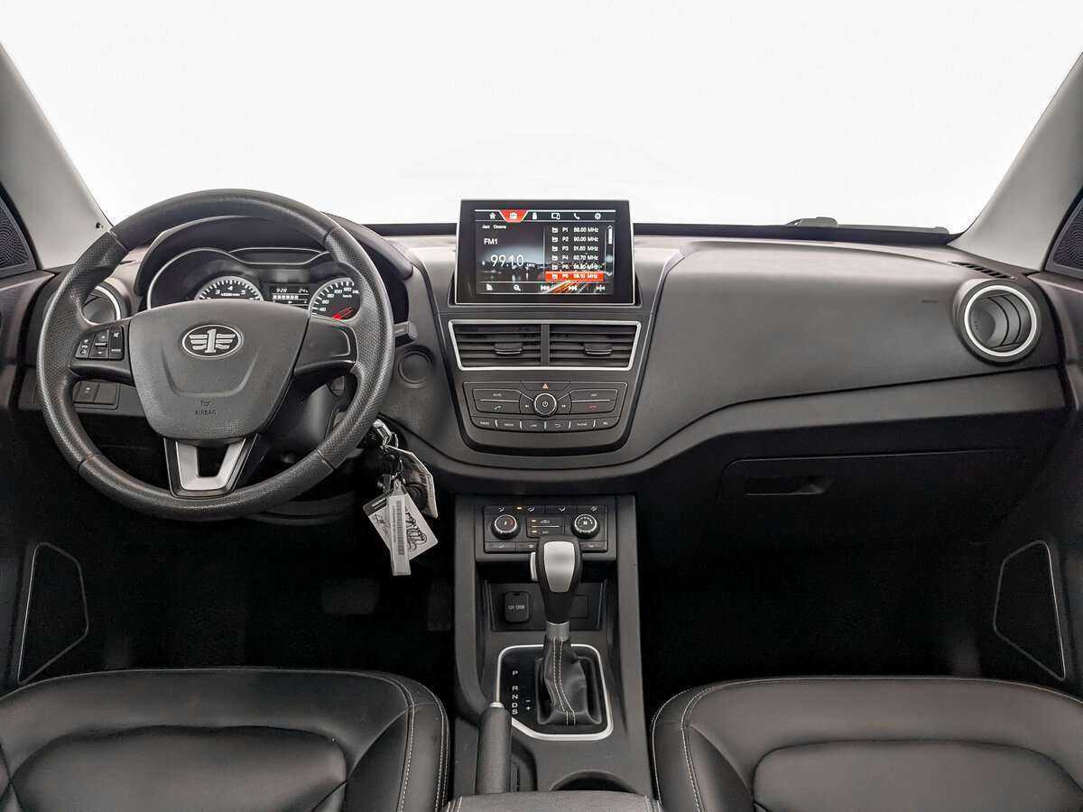 FAW Besturn X40, 2019 - Фото №11