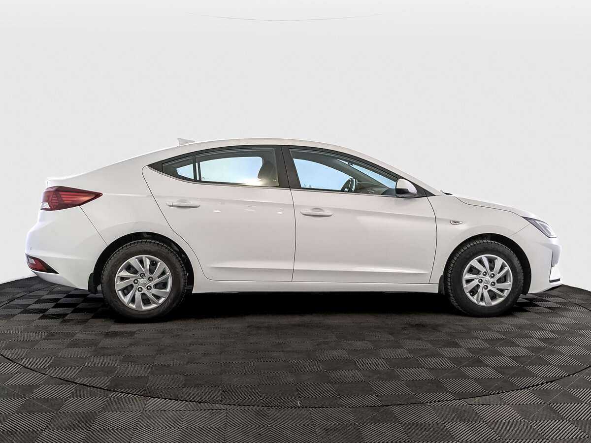 Hyundai Elantra, 2020 - Фото №3