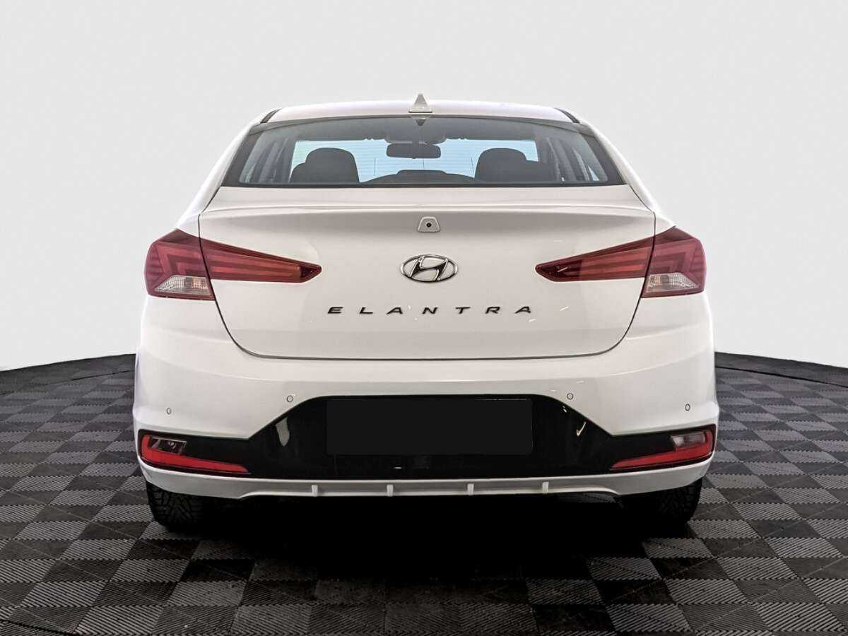 Hyundai Elantra, 2020 - Фото №5