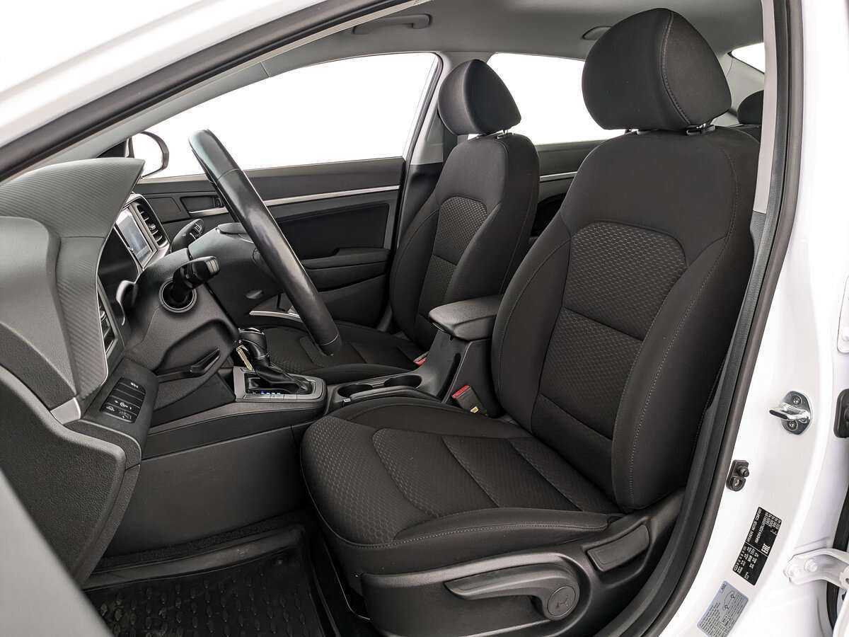 Hyundai Elantra, 2020 - Фото №15