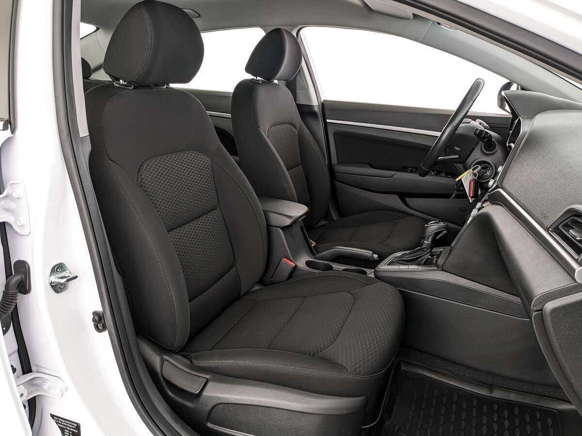Hyundai Elantra, 2020 - Фото №19