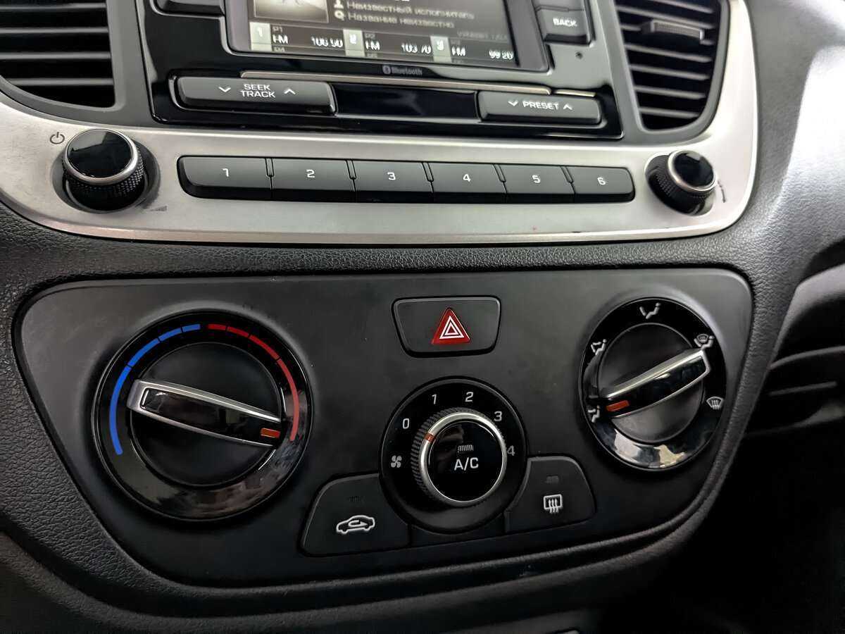 Hyundai Solaris, 2018 - Фото №16