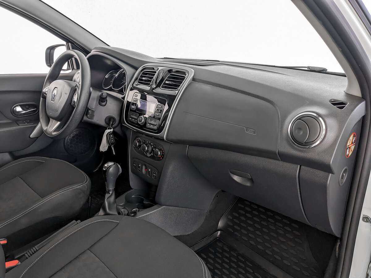 Renault Logan, 2017 - Фото №8