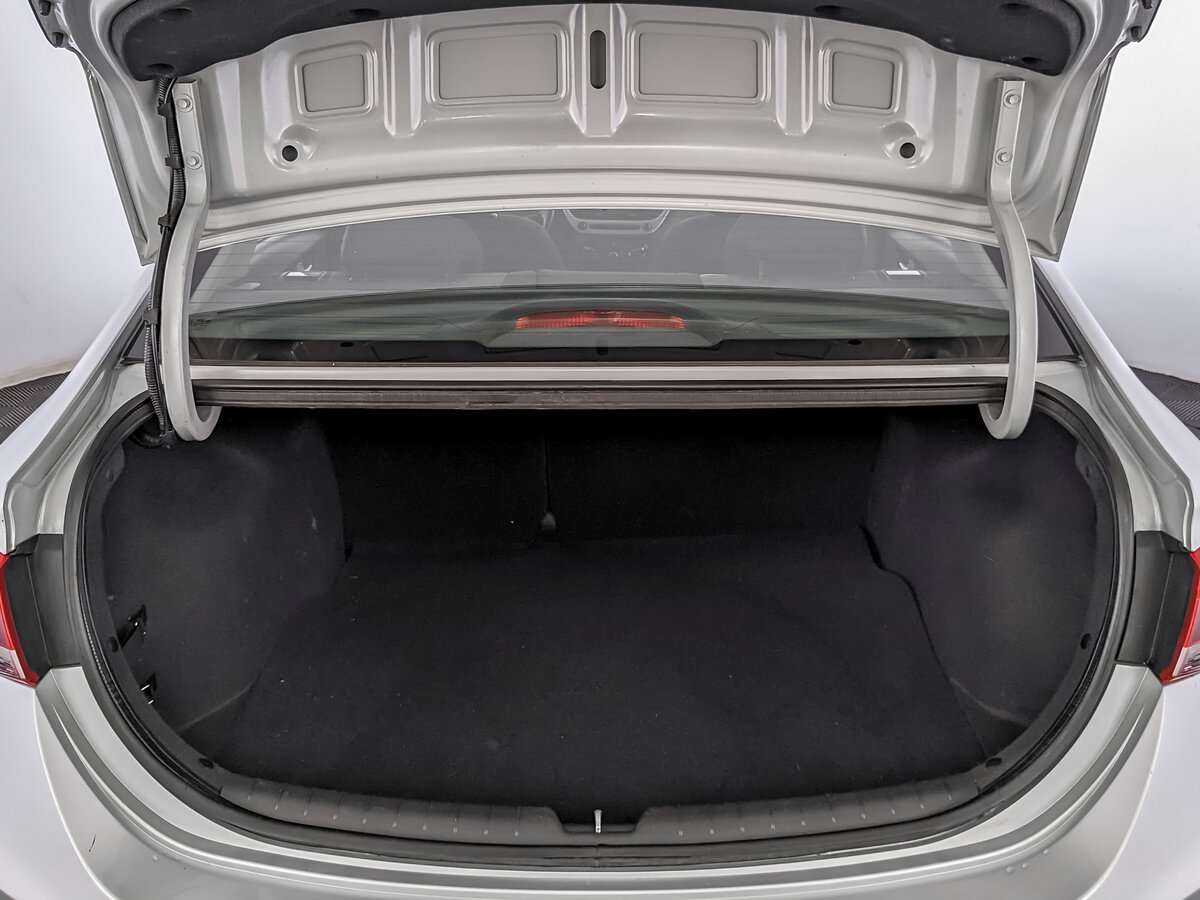 Hyundai Solaris, 2018 - Фото №9