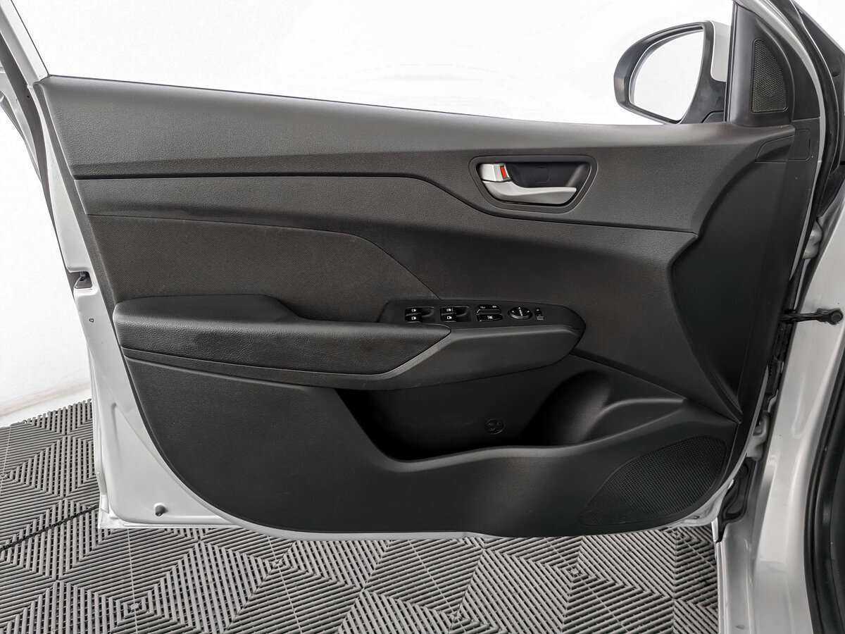 Hyundai Solaris, 2018 - Фото №18